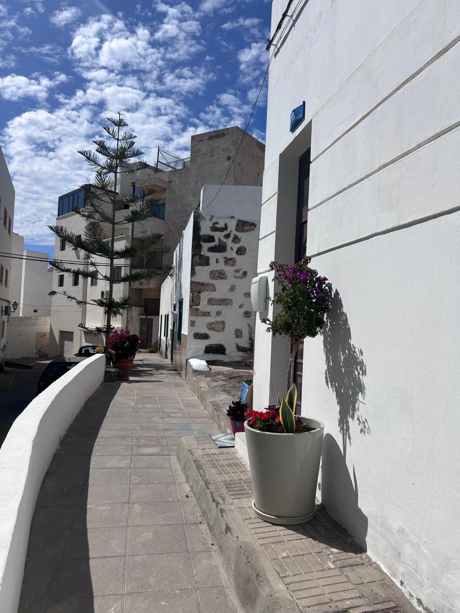 La Buganvilla Rooms Arrecife  Εξωτερικό φωτογραφία